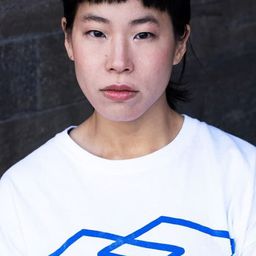 Kotti Yun 飾演 Munay