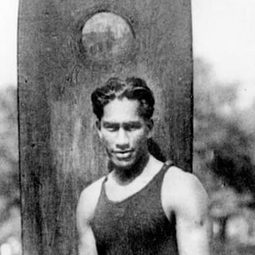 Duke Kahanamoku 飾演 Self (archive footage)