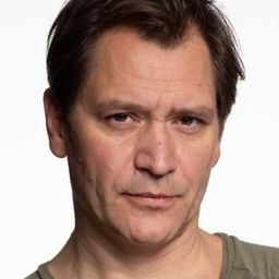 Per Kjerstad 飾演 Eksmannen