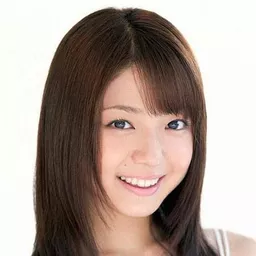 中村靜香 飾演 Hoshino Mai