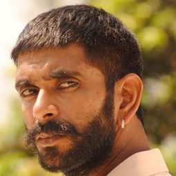 Rohit Pathak - O’ Romeo演員 飾演Shankar