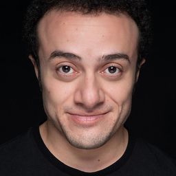 哈姆札·亞齊奇 - 爾愚我詐 2：連環騙演員 飾演Muko