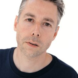 Adam Yauch 飾演 Self