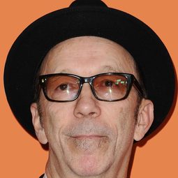 Duke Erikson 飾演 Self