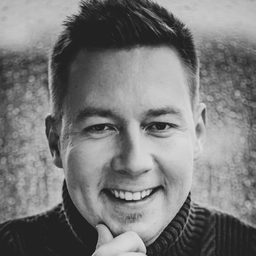 Wiktor Piątkowski - 心動大遊行編劇