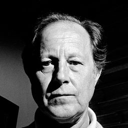 尼可拉斯·羅吉 - 妖巫傳說導演