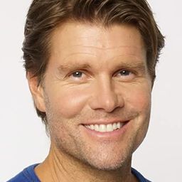 Landy Cannon 飾演 Jason Parks