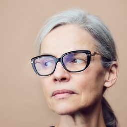 Angela Schanelec - Take What You Can Carry演員 飾演Angela