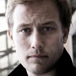 Anders Frithiof August - A Funny Man編劇