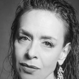 Doris Šarić-Kukuljica 飾演 Ankica