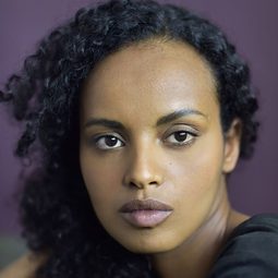 Martina Sammarco - 教廷白煙演員 飾演Gandolfo Nun