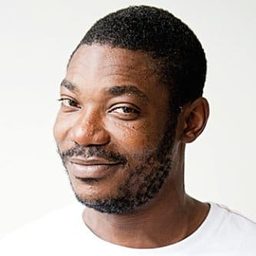 Jovial Mbenga 飾演 Jovial