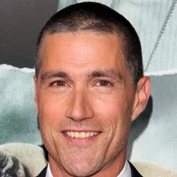 馬修·霍士 飾演 Parajumper