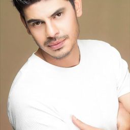 Fredy Yate Escobar 飾演 Carlos Lehder