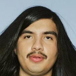 愛德華多·佛朗哥 飾演 Loaf (voice)