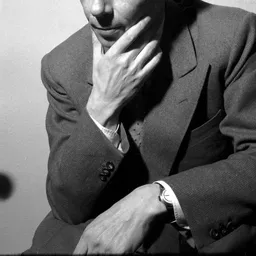 Erich Kästner - 飛天課室編劇