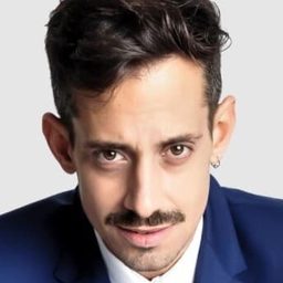 奧古斯汀·亞里斯塔蘭 飾演 Gonzalo Menéndez