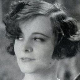 Marcelle Hainia - 悍匪大決戰演員 飾演Fredo's Wife