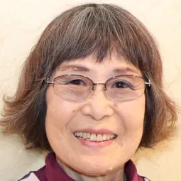 鈴木れい子 飾演 Kanta's Aunt (voice)