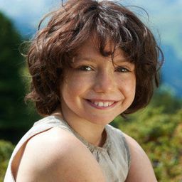 Anuk Steffen 飾演 Heidi