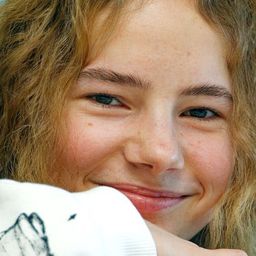 Mae van de Loo 飾演 Jamie