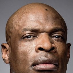 朗尼·高文 飾演 Self