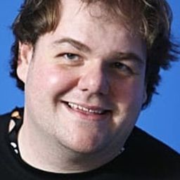 Morten Rose - 堅離地公社演員 飾演Editorial employee