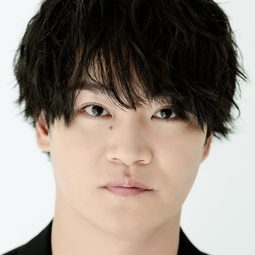 細谷佳正 飾演 Eiwazima (voice)