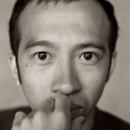 Crispian Chan 飾演 Randy