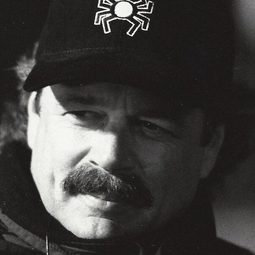 克雷格 R 巴克斯利 飾演 Self