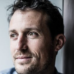 Vincent Munier - 雪國王者: 雪豹演員 飾演Self