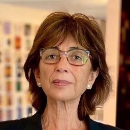 Pilar del Río 飾演 Self