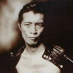 Eikichi Yazawa 飾演 