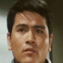 當銀長太郎 飾演 Ichino