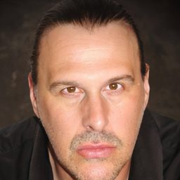 Donnie Marhefka 飾演 Possessed Man