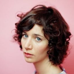 米蘭達·裘莉 飾演 Narrator (voice)