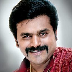 塞努吉·瓦吉斯 飾演 Girijan