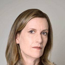 瓊安娜·霍格 - 莊園魅影導演