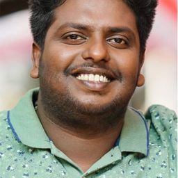 Anuraj OB 飾演 Anuraj