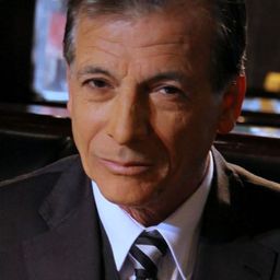 傑曼多·羅曼多 飾演 Fiscal Taboada