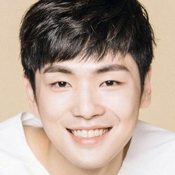 金正賢 飾演 Woo-jin