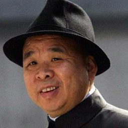 Lai Xiaosheng 飾演 Xu Qin