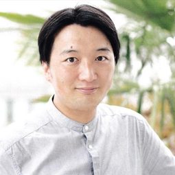 山口恭平 - 仮面ライダーガッチャード GRADUATIONS導演