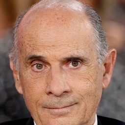 Guy Marchand - Nestor Burma, détective de choc演員 飾演Marc Covet