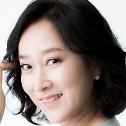 Park Hyun-Suk 飾演 