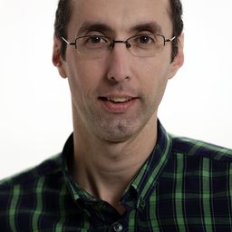 Stefan Alexa 飾演 Councillor