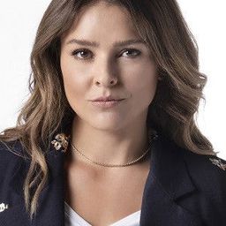 葛蕾特·瓦爾狄茲 飾演 Gloria