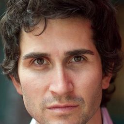 Ben Huber 飾演 Will