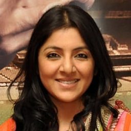 Locket Chatterjee 飾演 Madhurima Sen