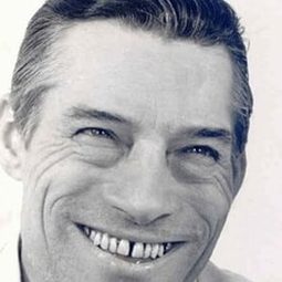 Jacques Préboist 飾演 le cuisinier